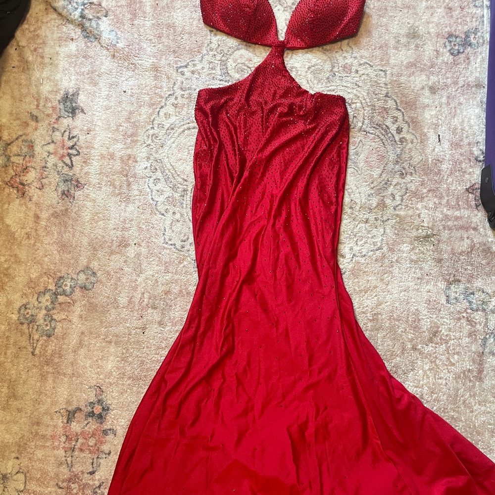 Red Backless Prom Dress - Picture 5 of 6